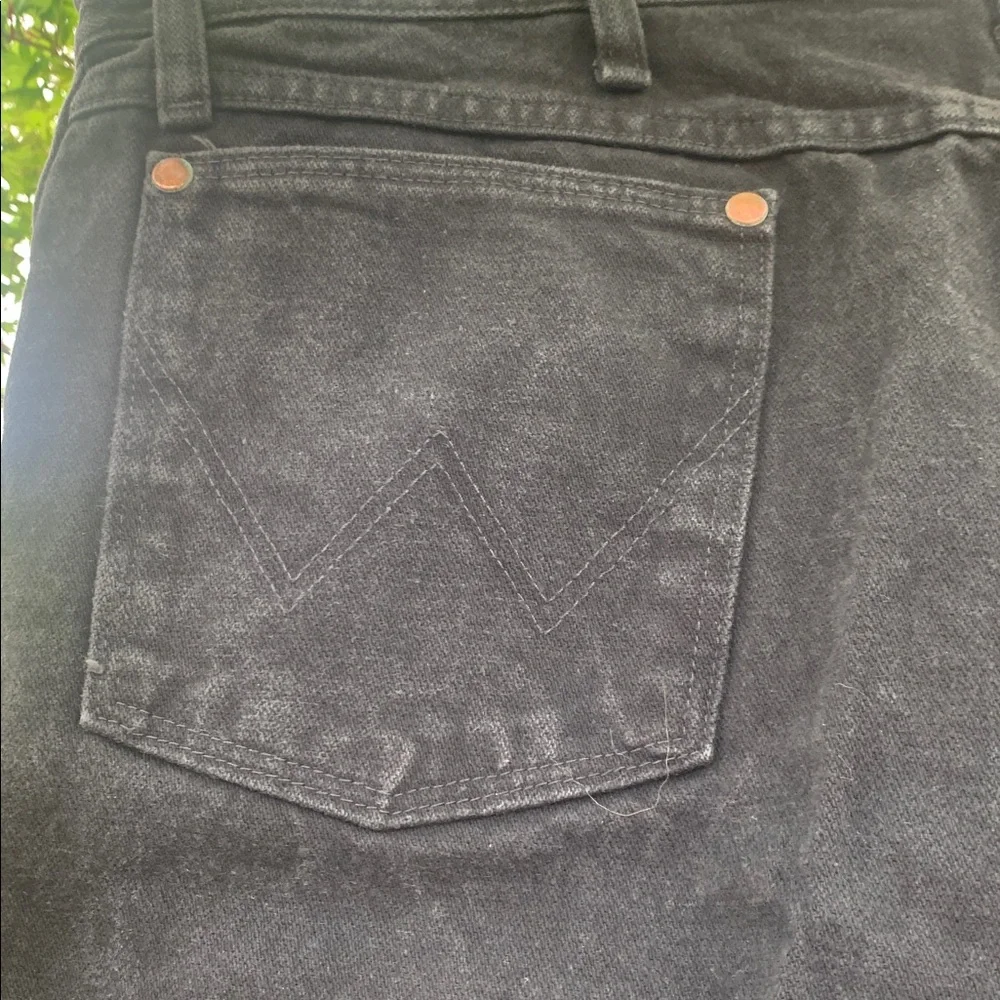 Men's Black Straight-Leg Wrangler Jeans - Picture 7 of 7